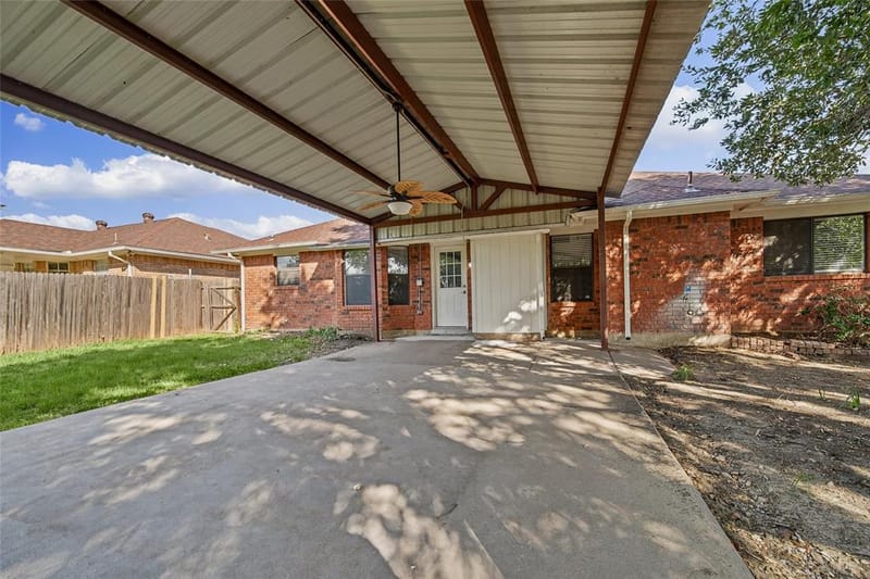 7929 Sunrise Drive, Watauga TX 76148 - Photo 16