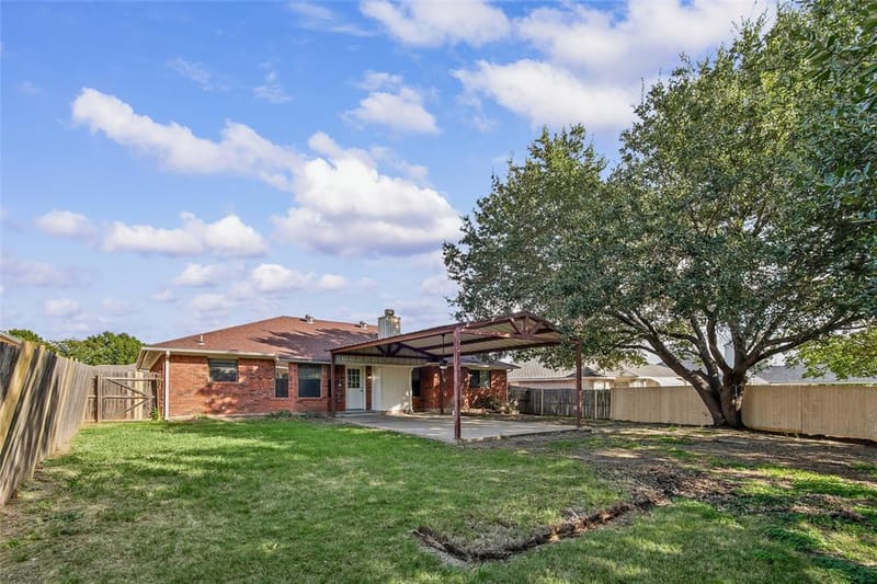 7929 Sunrise Drive, Watauga TX 76148 - Photo 18