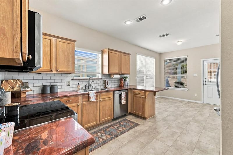 9839 Birch Drive, Providence Village TX 76227 - Photo 6