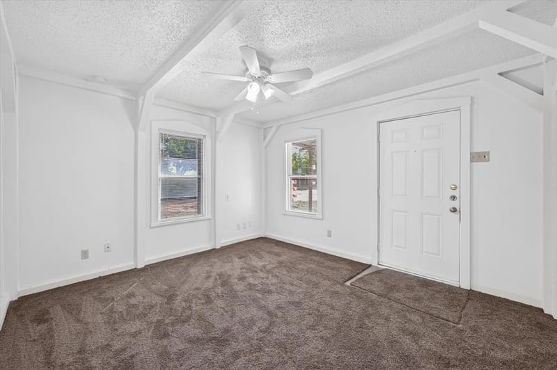 6029 Rich Street, Fort Worth TX 76112 - Photo 5