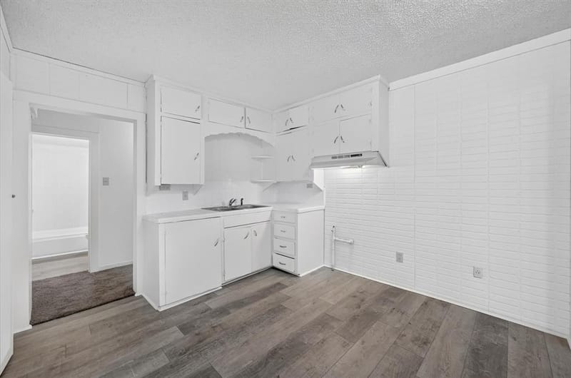 6029 Rich Street, Fort Worth TX 76112 - Photo 14