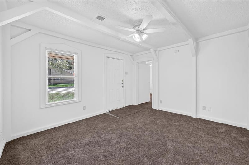 6029 Rich Street, Fort Worth TX 76112 - Photo 4