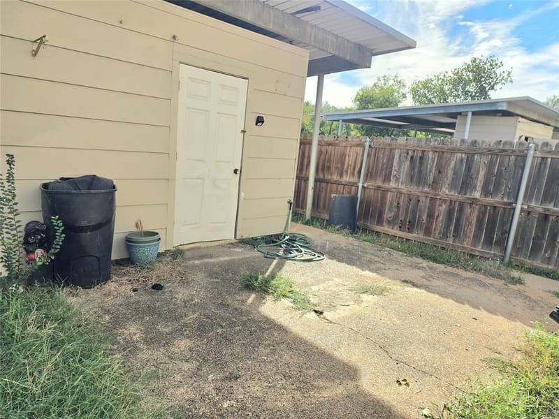99 W Mountain Creek Drive, Grand Prairie TX 75052 - Photo 27