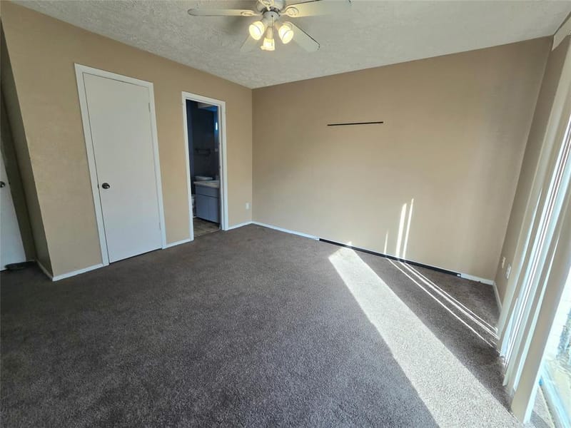 99 W Mountain Creek Drive, Grand Prairie TX 75052 - Photo 16