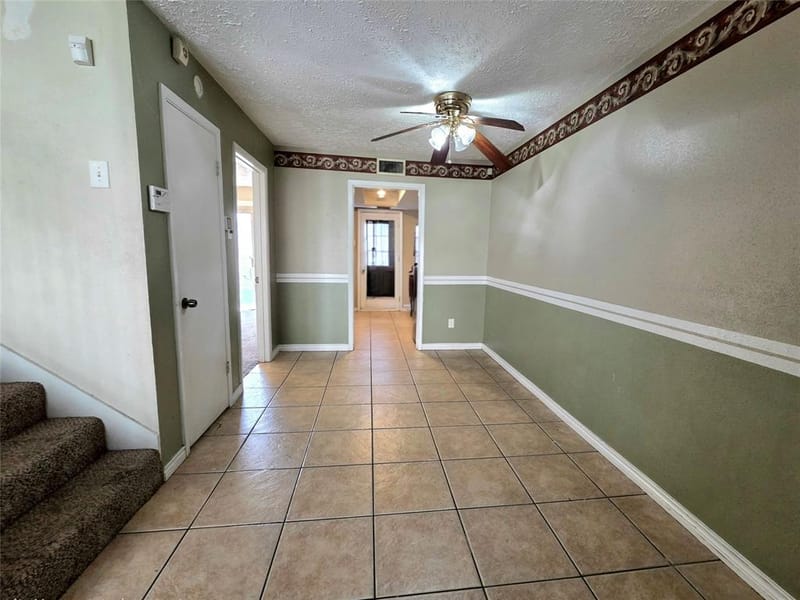 99 W Mountain Creek Drive, Grand Prairie TX 75052 - Photo 10
