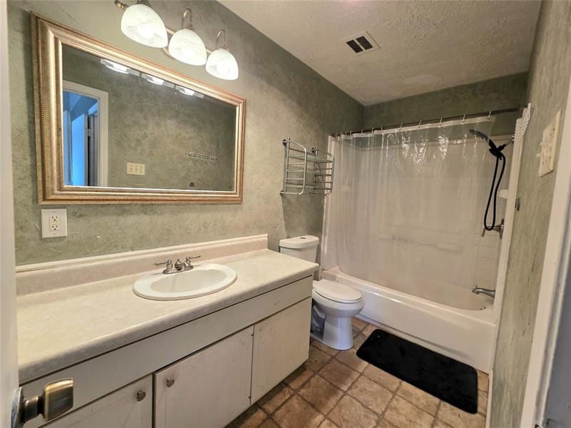 99 W Mountain Creek Drive, Grand Prairie TX 75052 - Photo 21