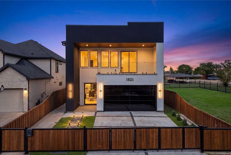 1921 Morris Street, Dallas TX 75212