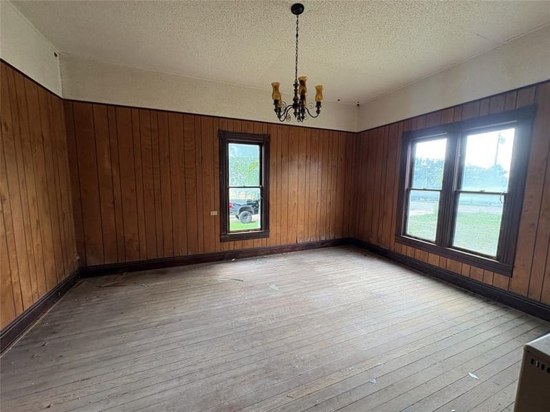 104 E North Street, Hico TX 76457 - Photo 16