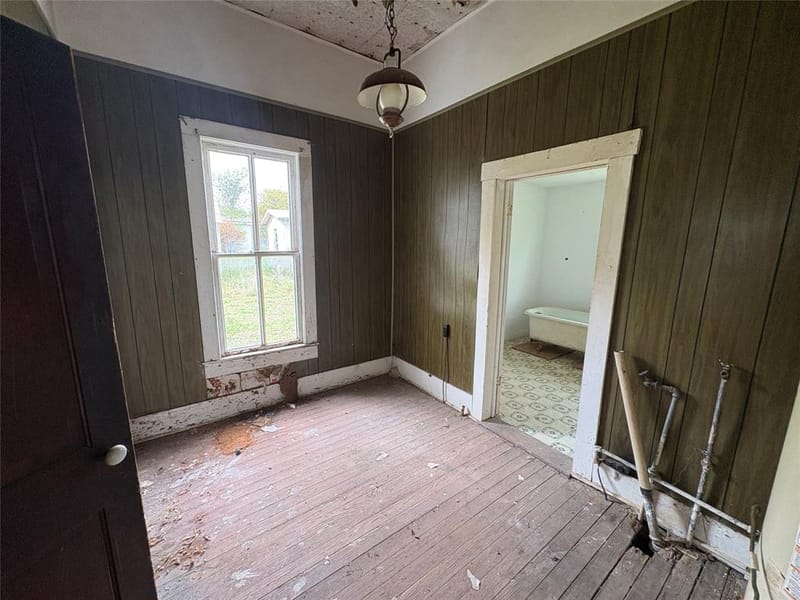 104 A E North Street, Hico TX 76457 - Photo 11