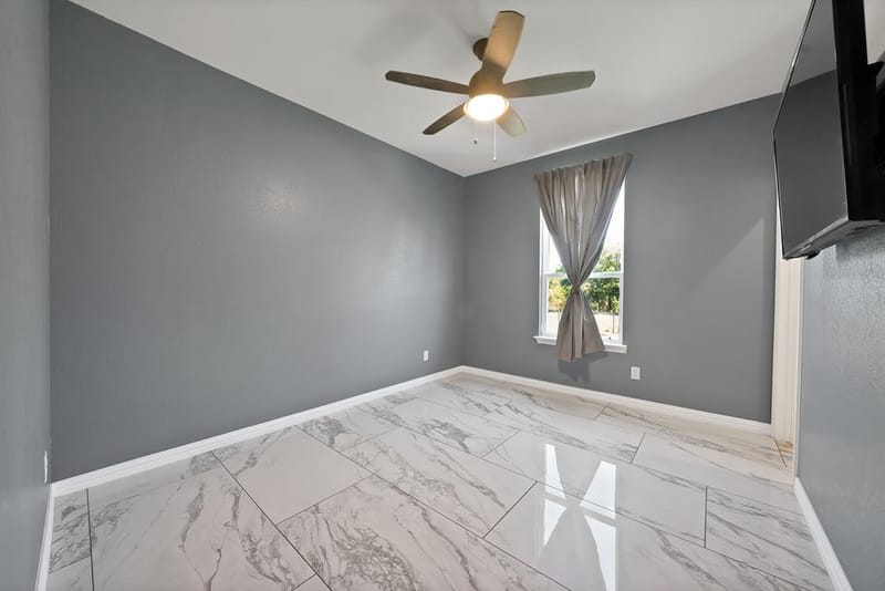 1039 Northern Oaks Court, Springtown TX 76082 - Photo 27