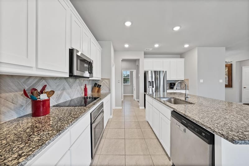 1039 Northern Oaks Court, Springtown TX 76082 - Photo 17
