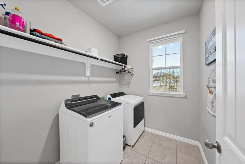 1039 Northern Oaks Court, Springtown TX 76082 - Photo 21