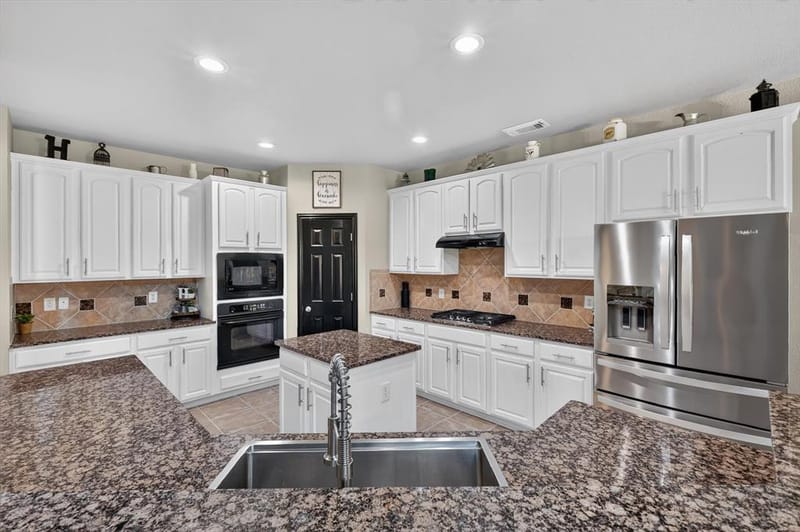 1125 Ponderosa Drive, Keller TX 76248 - Photo 6
