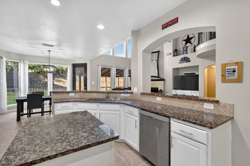 1125 Ponderosa Drive, Keller TX 76248 - Photo 5