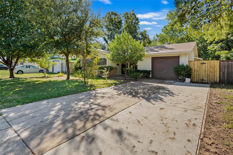 1826 Cunningham Street, Irving TX 75062 - Photo 22