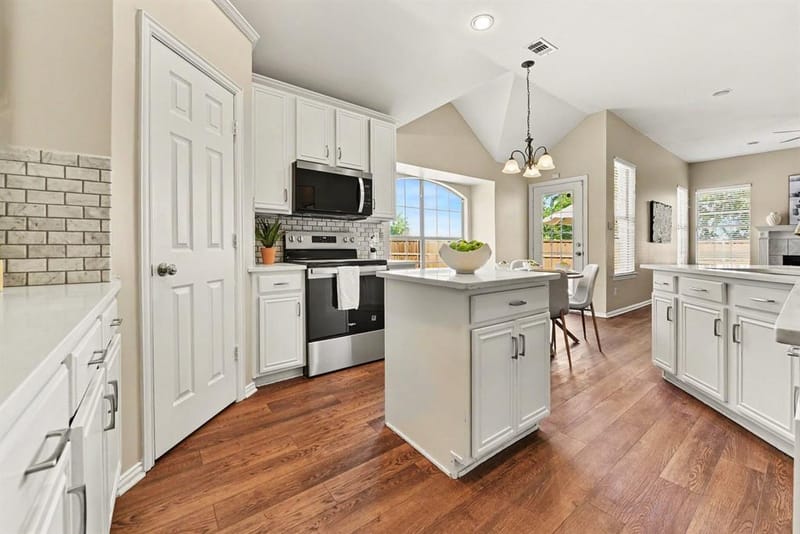 401 Stonebridge Circle, Allen TX 75013 - Photo 10