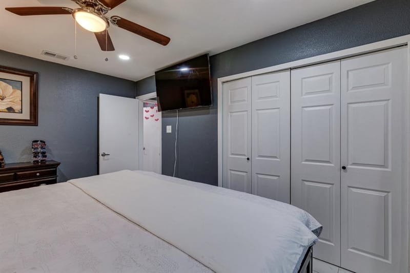 1528 Debbie Drive, Plano TX 75074 - Photo 9