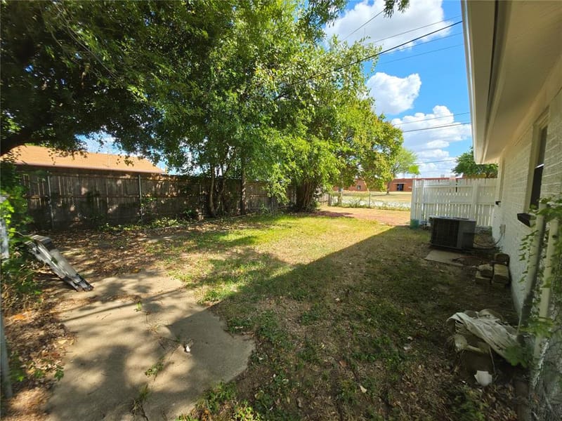 800 Gettysburg Place, Bedford TX 76022 - Photo 19