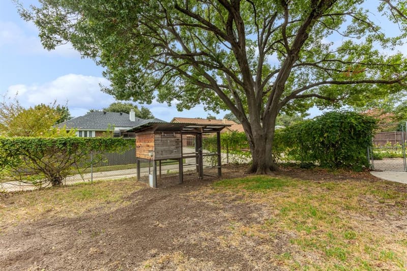 1750 Sterling Lane, Lewisville TX 75067 - Photo 33