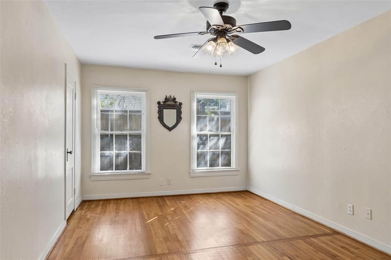 4286 S Cresthaven Road, Dallas TX 75209 - Photo 12