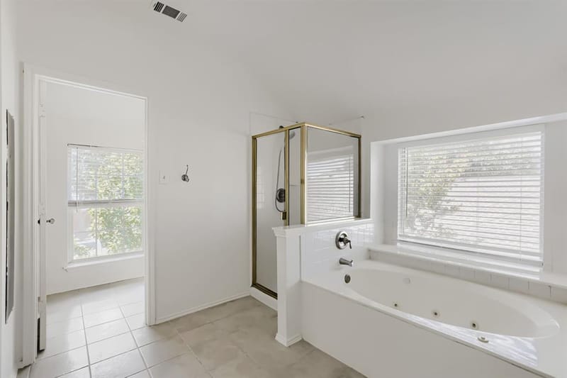 3812 Red Oak Trail, The Colony TX 75056 - Photo 17