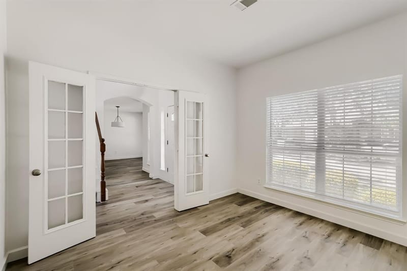 3812 Red Oak Trail, The Colony TX 75056 - Photo 9