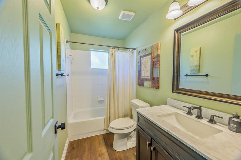 1332 Grigsby Avenue, Dallas TX 75204 - Photo 24