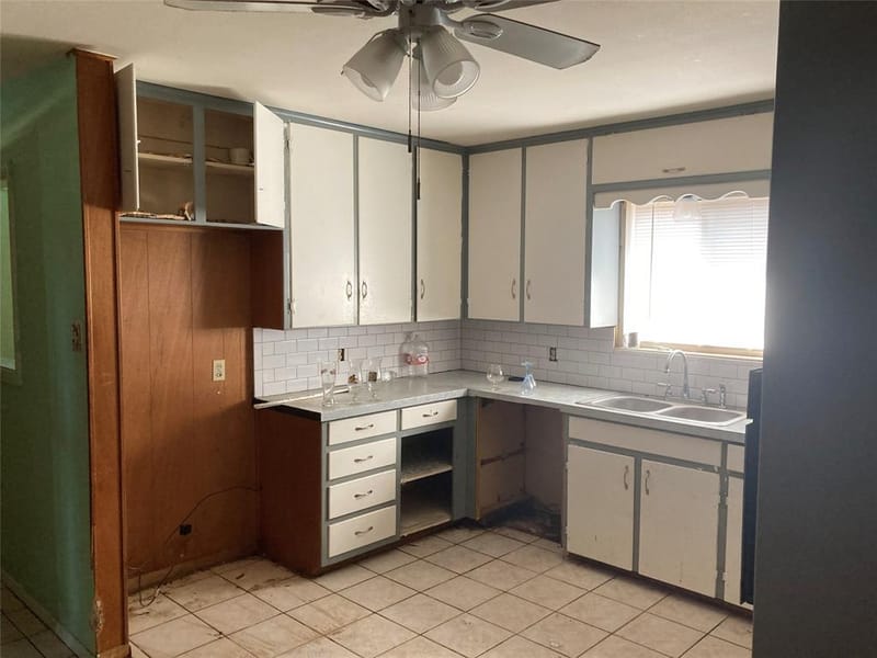 1241 Valentine Street, Hurst TX 76053 - Photo 9