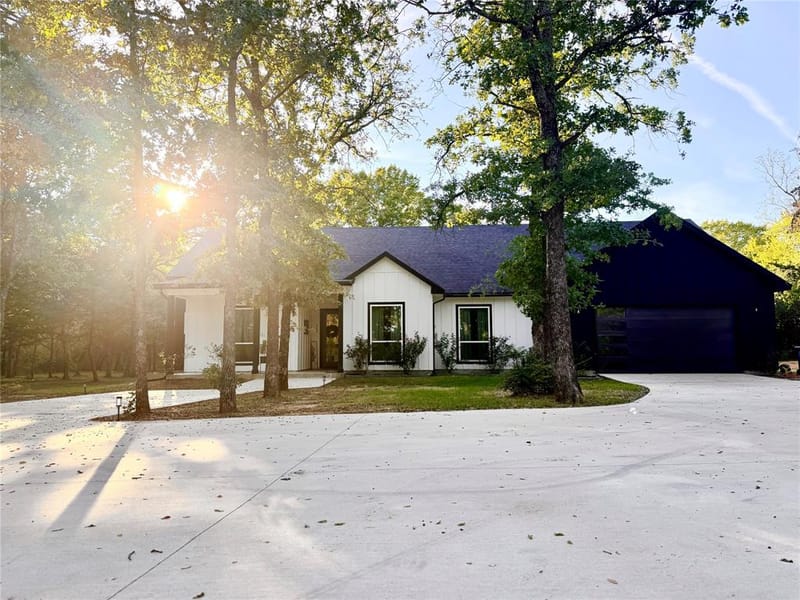522 S Eastern Street, Keene TX 76031 - Photo 27
