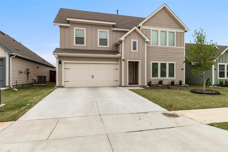 13041 Dawson Drive, Providence Village TX 76227 - Photo 2
