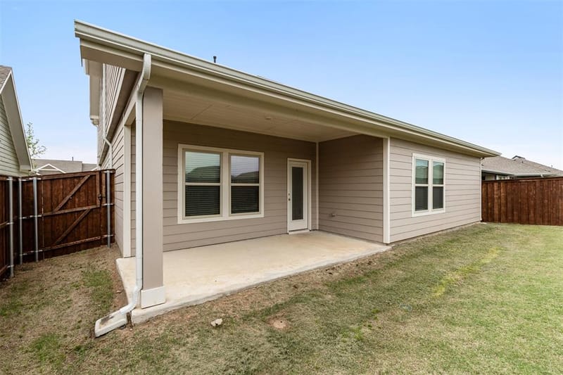 13041 Dawson Drive, Providence Village TX 76227 - Photo 5