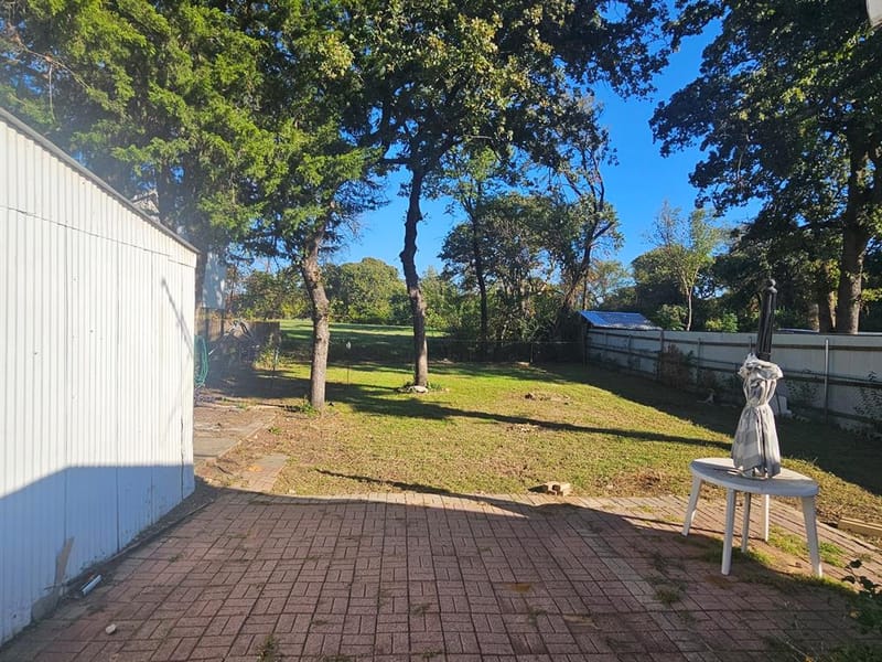 4117 Parrish Road, Haltom City TX 76117 - Photo 10