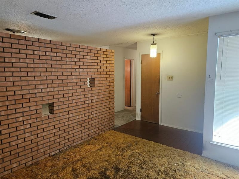 7816 Davenport Avenue, Fort Worth TX 76116 - Photo 2