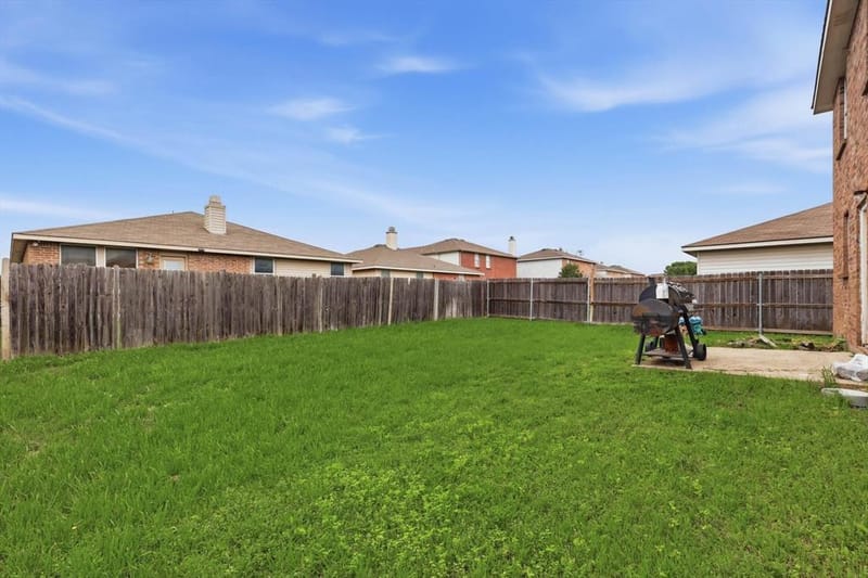 1633 Sierra Meadow Lane, Fort Worth TX 76247 - Photo 21