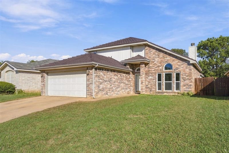 4188 Coral Springs Court, Fort Worth TX 76123