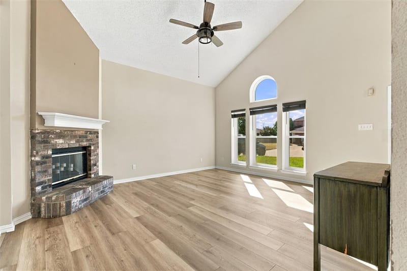 4188 Coral Springs Court, Fort Worth TX 76123 - Photo 4