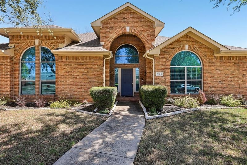 524 Jasmine Drive, Murphy TX 75094 - Photo 2