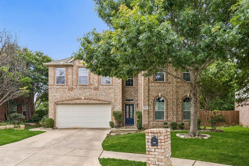 16101 Cowboy Trail, Fort Worth TX 76247