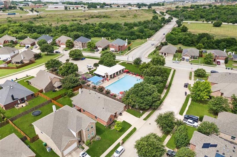 16101 Cowboy Trail, Fort Worth TX 76247 - Photo 35