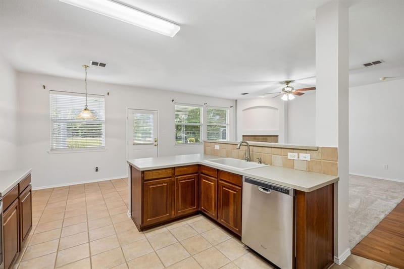 16101 Cowboy Trail, Fort Worth TX 76247 - Photo 8