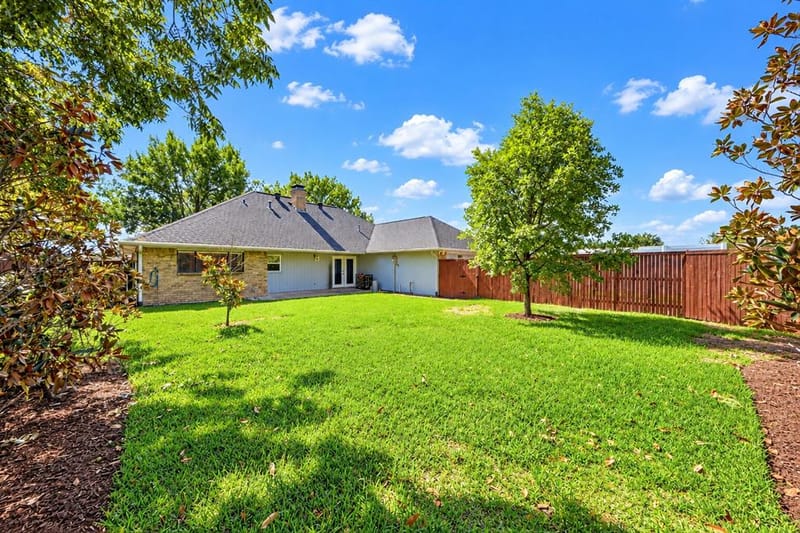 1919 Camden Way, Carrollton TX 75007 - Photo 17