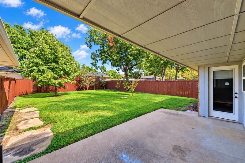 1919 Camden Way, Carrollton TX 75007 - Photo 16