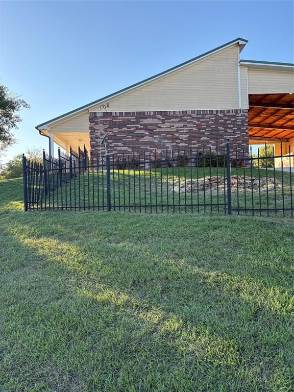 504 Balboa Drive E, Runaway Bay TX 76426 - Photo 2