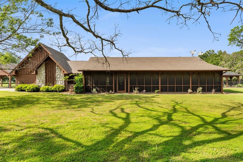 1604 Hollow Way Lane, Quinlan TX 75474 - Photo 2