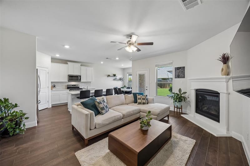 11233 Gold Pan Trail, Aubrey TX 76227 - Photo 4