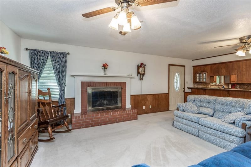 1912 Cypress Court, Gainesville TX 76240 - Photo 5