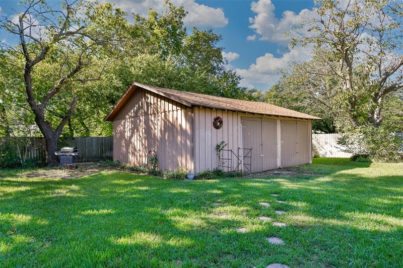 1912 Cypress Court, Gainesville TX 76240 - Photo 34