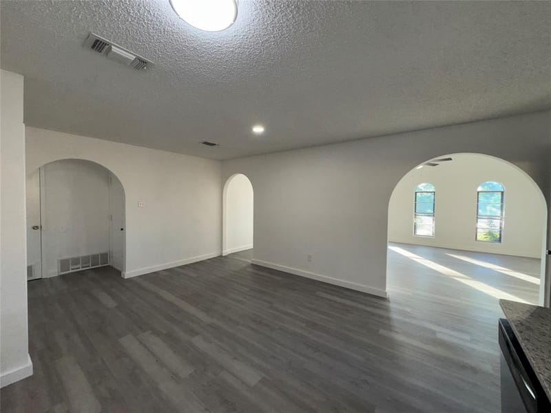 1029 Fox River Lane, Fort Worth TX 76120 - Photo 32