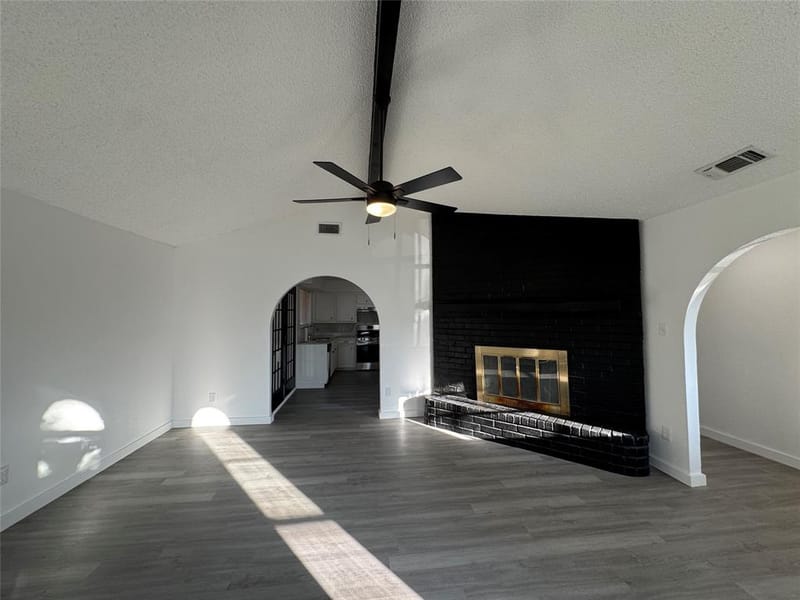1029 Fox River Lane, Fort Worth TX 76120 - Photo 5