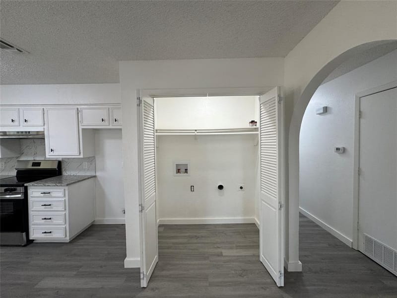 1029 Fox River Lane, Fort Worth TX 76120 - Photo 9